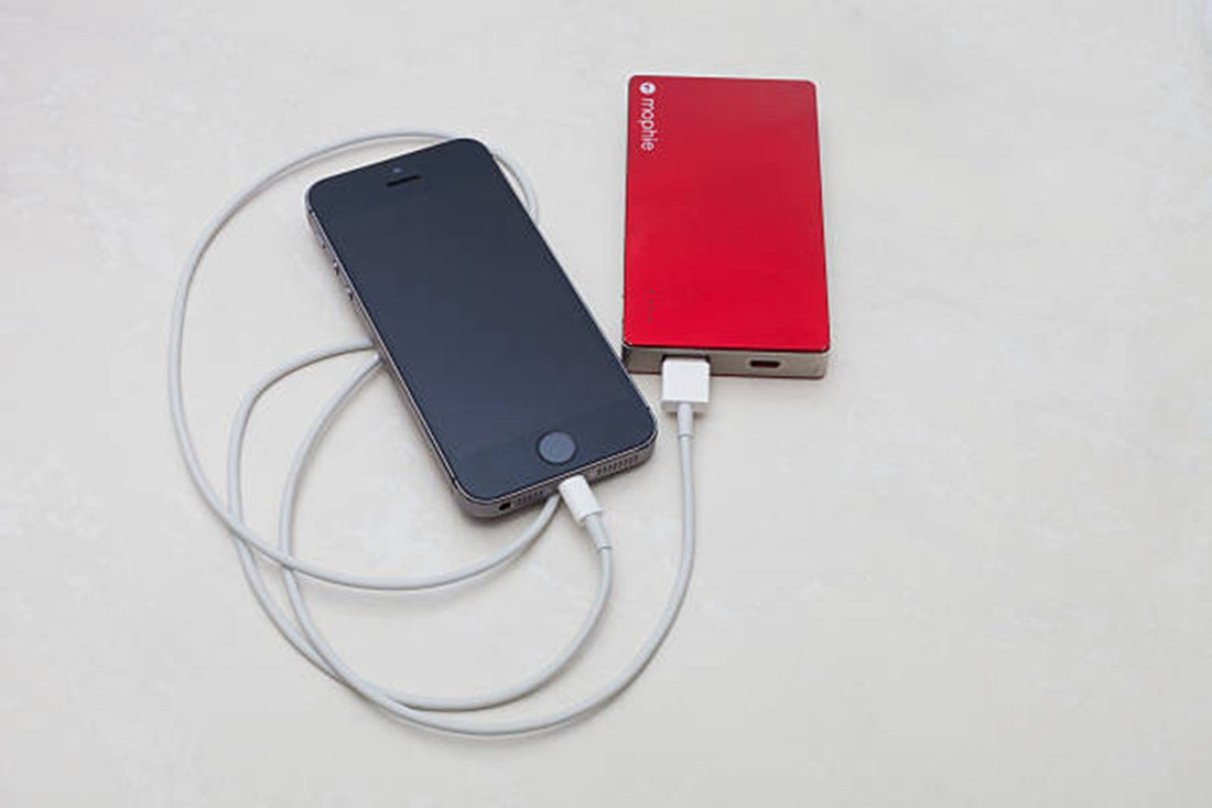 Emergency Charger Options That Keep Your Phone Alive During Blackouts