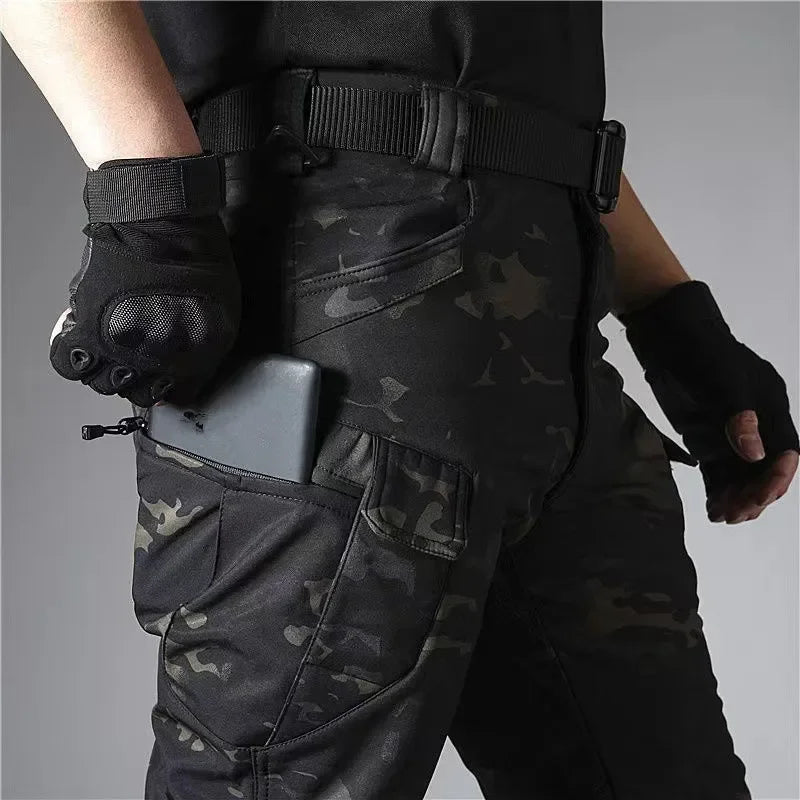 （Not A Set） RU Camo Waterproof and Warm Men's Winter Soft Shell Special Tactical Hooded Jacket Multi Pocket Tactical Pants